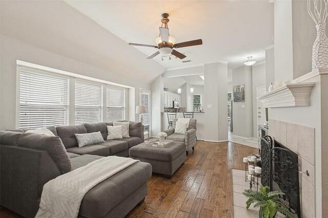 7914 Whispering Tree, Lane Plano, TX photo 5