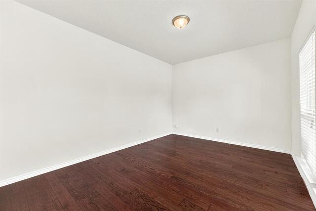 1533 Balboa, Lane Allen, TX photo 10