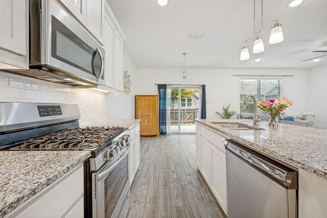 2741 Splendor Drive, Little Elm, TX photo 12