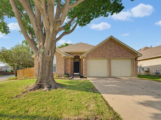 4816 N Cascades Street, Fort Worth, TX image