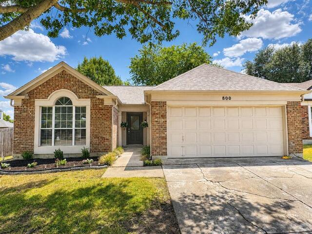 800 Bracken Place, Arlington, TX image