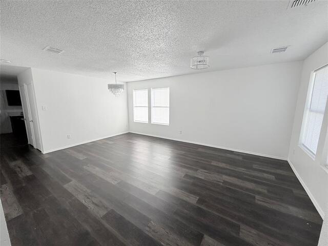 1212 Rambling Brook, Trail Denton, TX photo 4