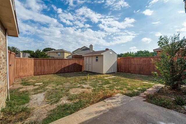 5849 Baker Drive, The Colony, TX photo 24