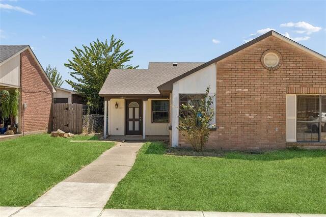 6051 Dooley Drive, The Colony, TX photo 2