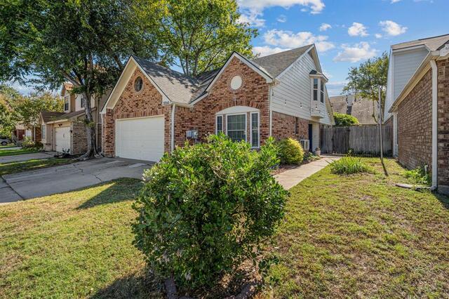 2054 Wanderlust, Drive Lewisville, TX photo 3