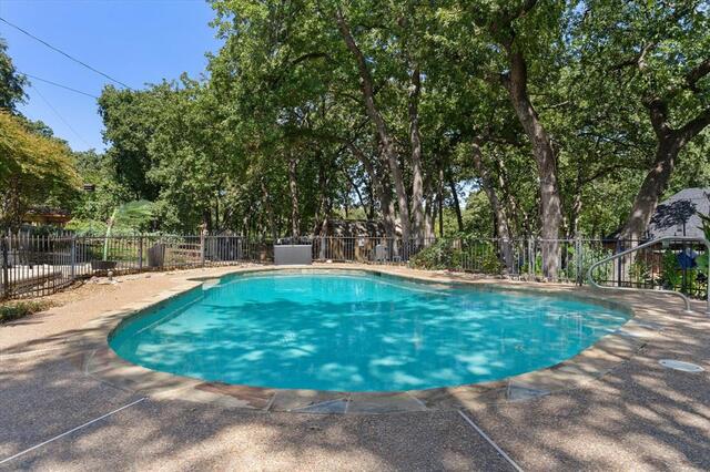 1518 Windsor Forest, Trail Keller, TX photo 36