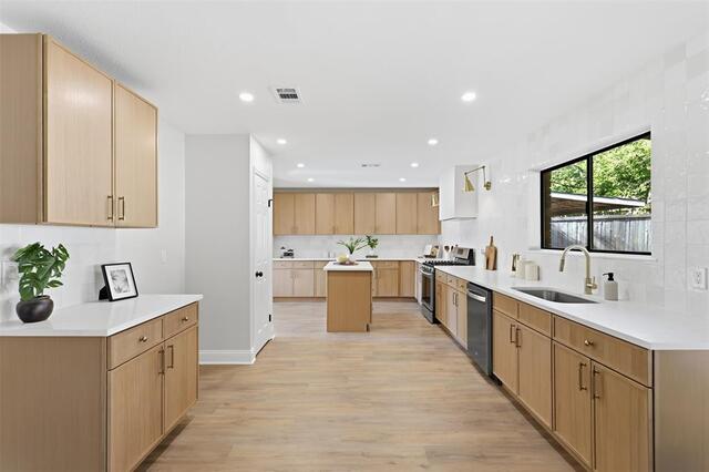 614 Berkley Drive, Grapevine, TX image
