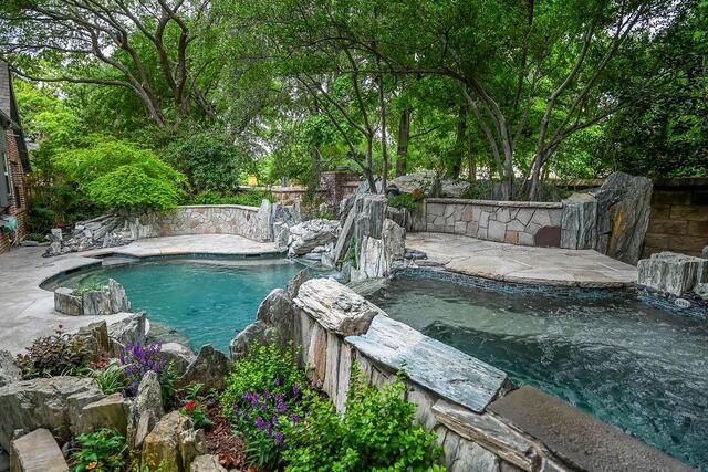 711 Lexington, Avenue Coppell, TX photo 37