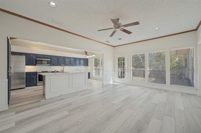 1404 Chesterfield, Drive Carrollton, TX photo 14