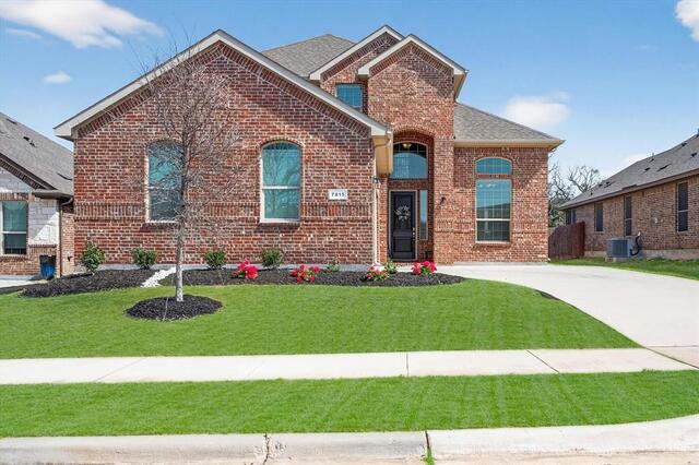 7815 Kettle Creek Drive, Arlington, TX image