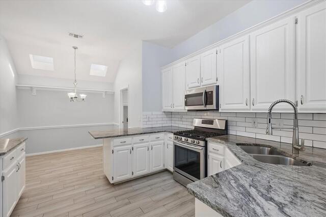 2540 Plumdale, Drive Carrollton, TX photo 8