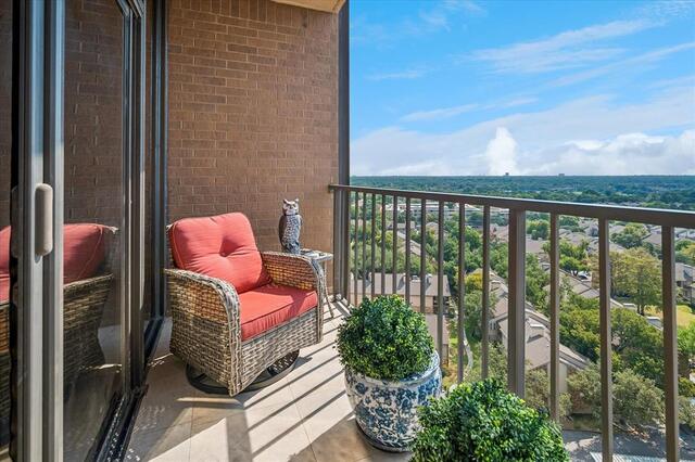 5200 Keller Springs Road, 1217 Dallas, TX photo 21