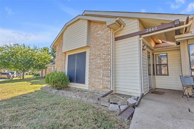 2440 Sunflower Drive, Arlington, TX image