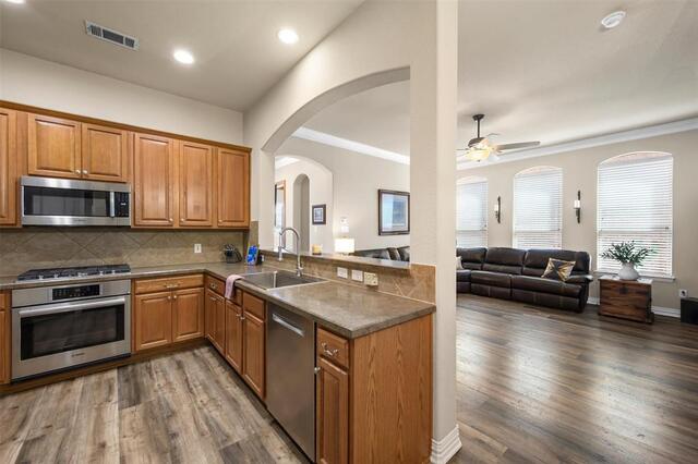 1480 Bristol, Lane Lewisville, TX photo 14