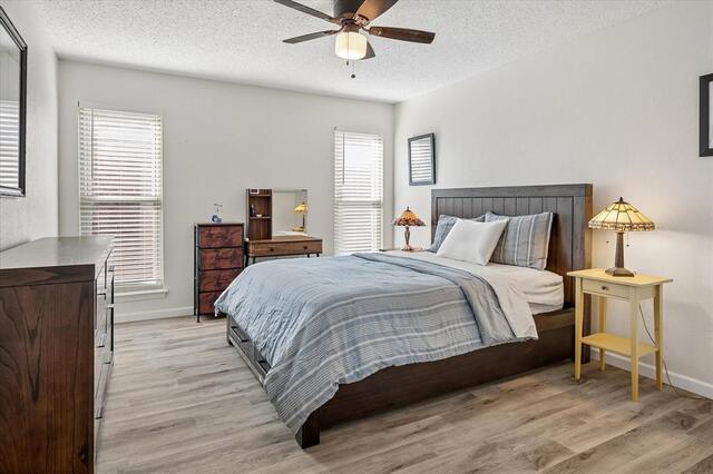 2219 Crockett, Drive Carrollton, TX photo 9