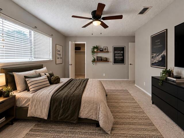 922 Thoreau, Lane Allen, TX photo 23