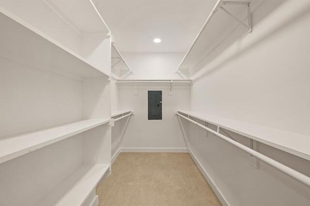 1003 Summit, Circle Carrollton, TX photo 15