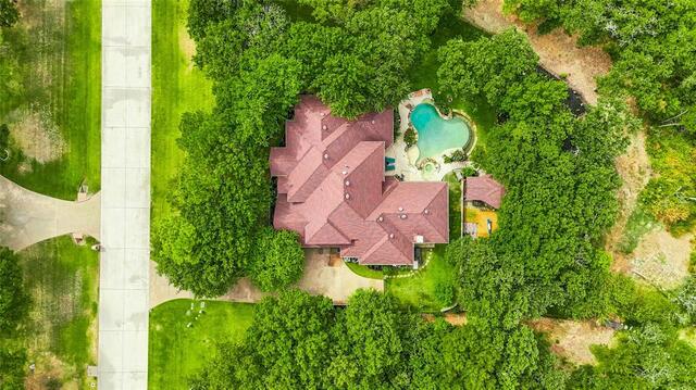 3503 Sarah Springs Trail, Flower Mound, TX photo 5