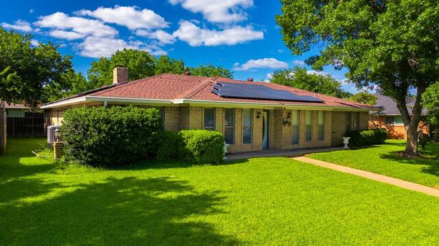 1241 College, Parkway Lewisville, TX photo 2