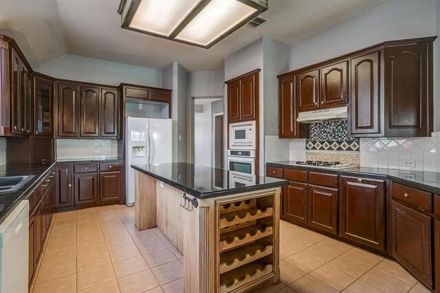 420 Vasey Oak, Drive Keller, TX photo 20