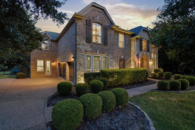 2104 Beachview Drive, Flower Mound, TX image