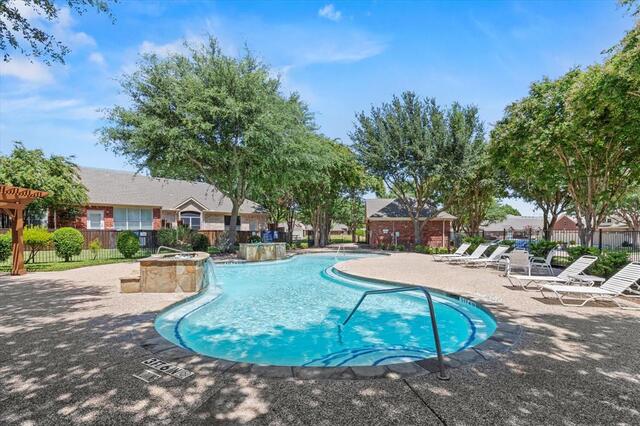 2821 Fordham, Road Plano, TX photo 40