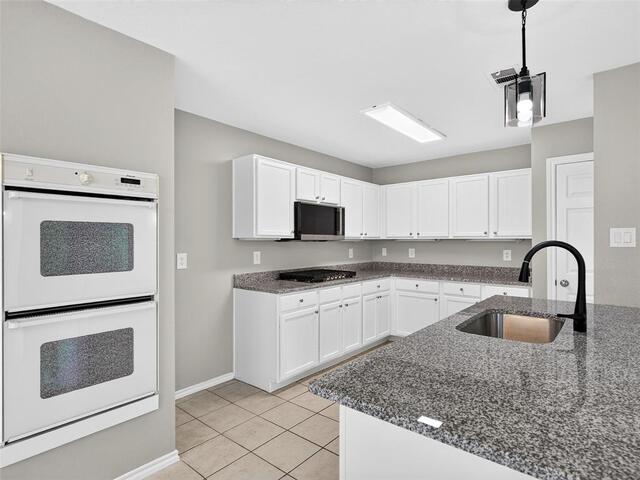 1104 Breezewood, Drive Lewisville, TX photo 17