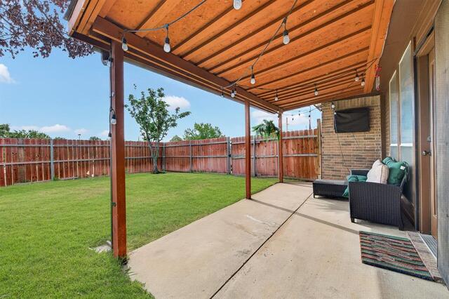 2039 Camelot, Drive Lewisville, TX photo 36