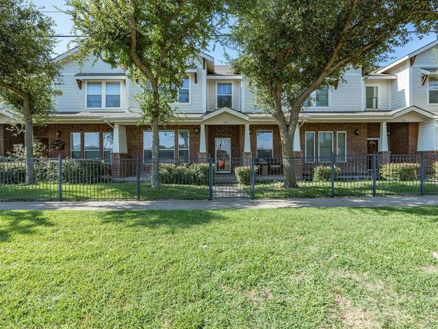 172 High School, Drive Lewisville, TX photo 2