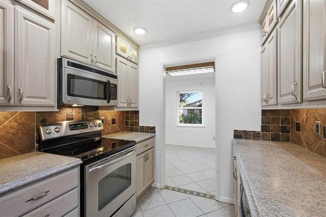 5068 Avery Lane, The Colony, TX photo 10