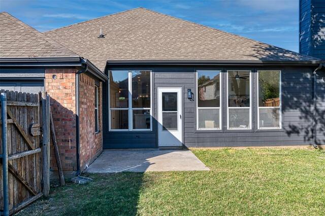 2129 Wallbrook, Drive Lewisville, TX photo 20