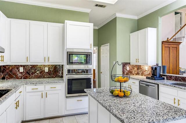 2708 Carmel, Drive Carrollton, TX photo 4