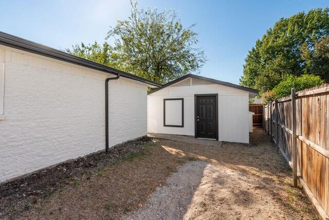 3101 Abbey, Road Carrollton, TX photo 18