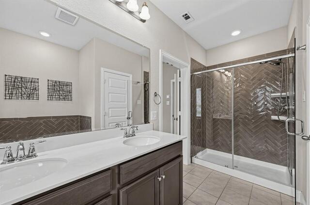 4429 Grady, Lane Carrollton, TX photo 21