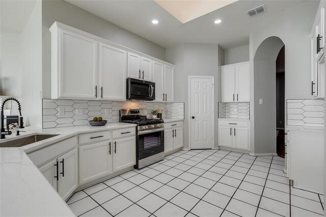 815 Bonnie, Court Allen, TX photo 6