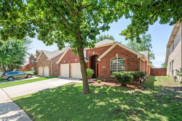3517 Arbor Creek Lane, Flower Mound, TX photo 2