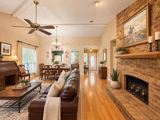 2705 Thunderbird, Drive Denton, TX photo 11