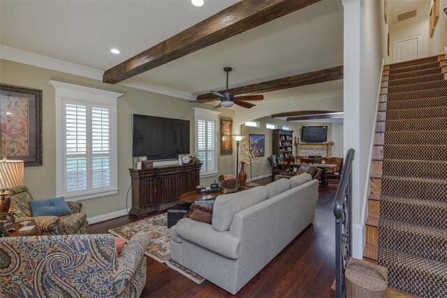 405 Dallas, Street Argyle, TX photo 3