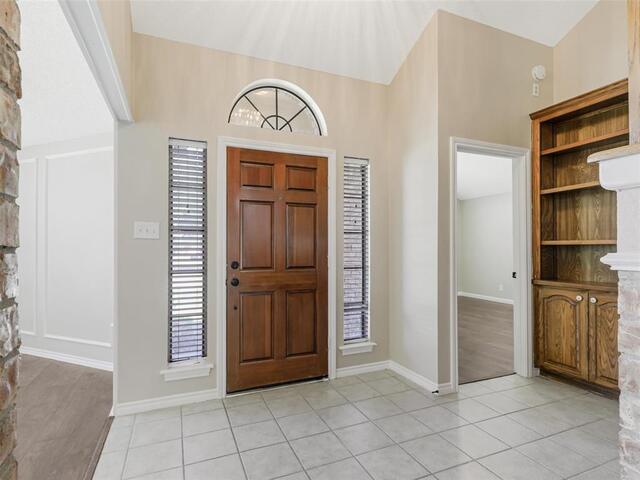 136 Highland Meadow, Circle Coppell, TX photo 4