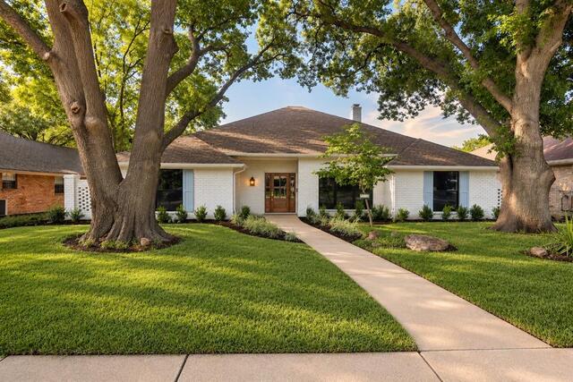 9228 Windy Crest Drive, Dallas, TX image