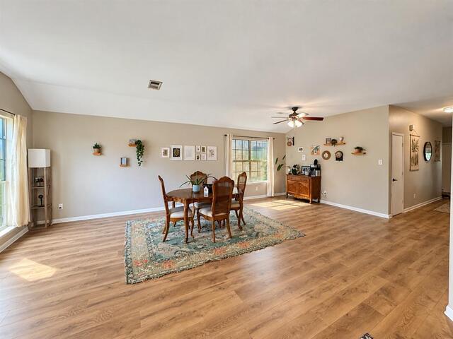 7616 Sunburst, Trail Denton, TX photo 5