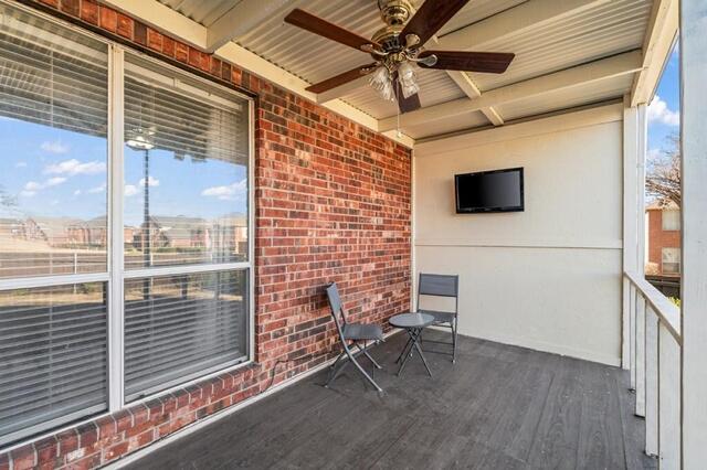 1464 Summerhill, Drive Carrollton, TX photo 25