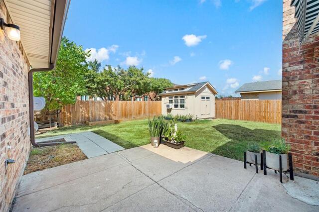 1905 Castille, Drive Carrollton, TX photo 31