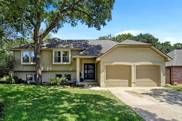 6813 Parkwood Drive, North Richland Hills, TX image