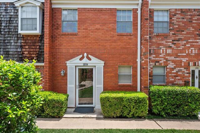 1379 Roaring Springs Road, Fort Worth, TX image