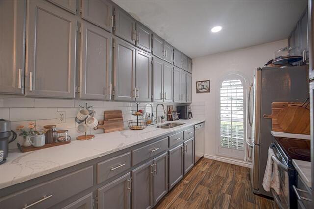 2916 Lockwood, Drive Carrollton, TX photo 9