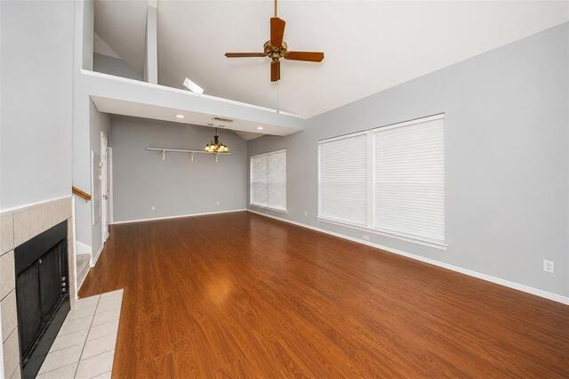 2927 Peninsula, Way Carrollton, TX photo 4