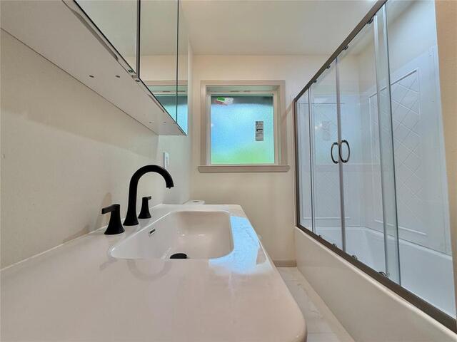 1812 Carlton, Street Denton, TX photo 17