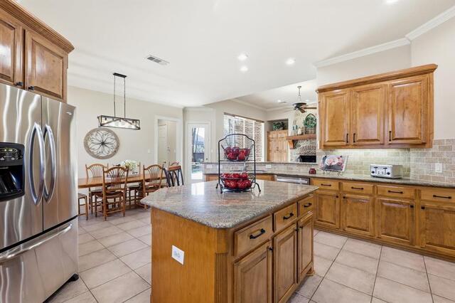 4629 Manor Way, Flower Mound, TX photo 9