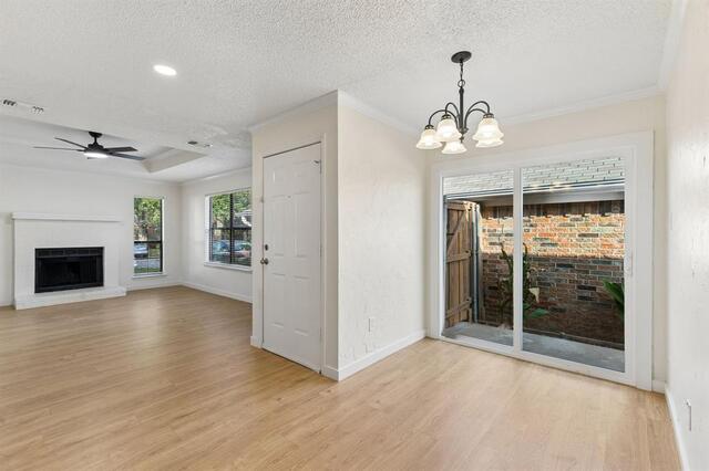 1010 Bull, Run Denton, TX photo 8